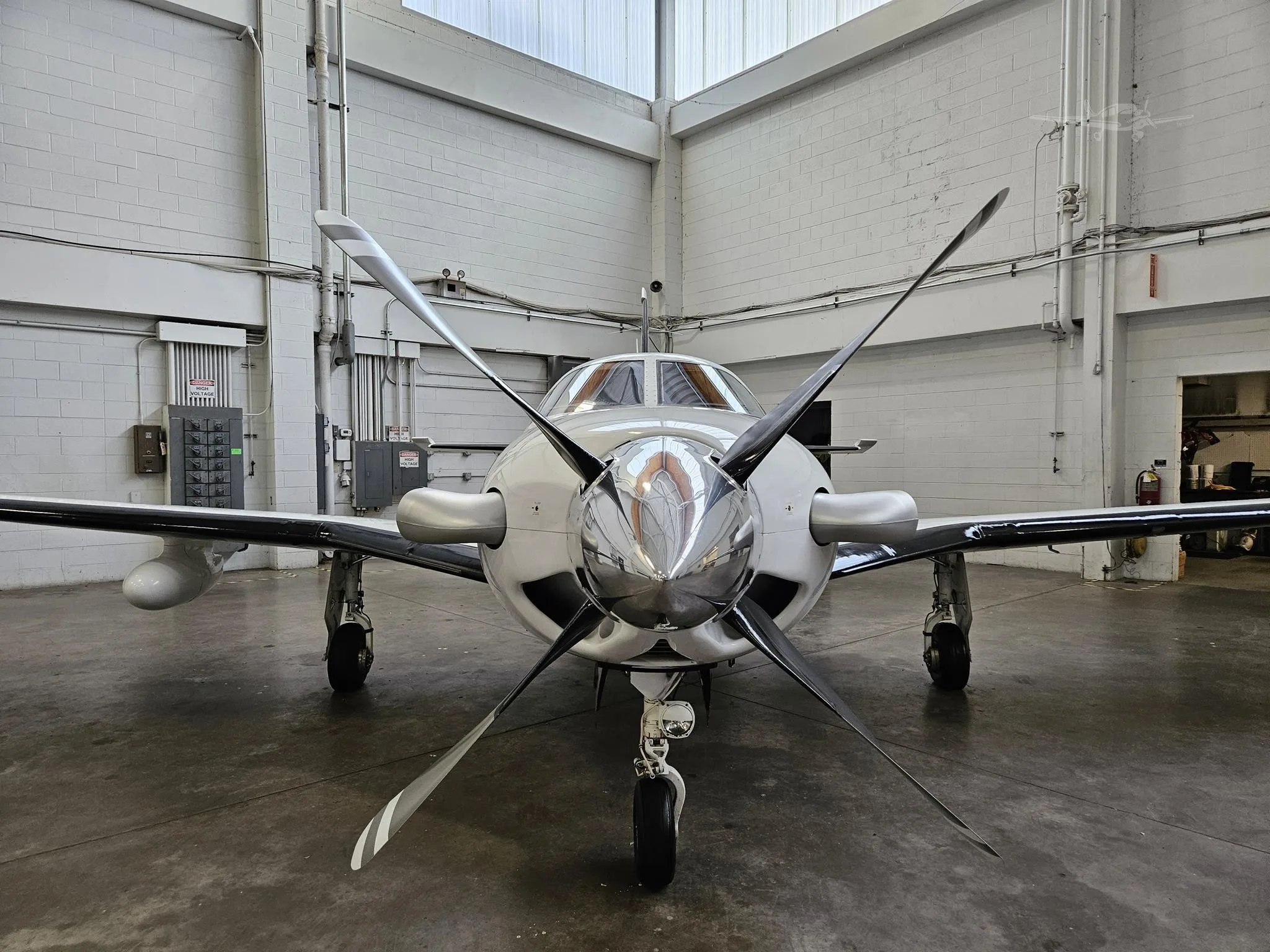 Exterior view of a 2007 PIPER MERIDIAN, N287MA.