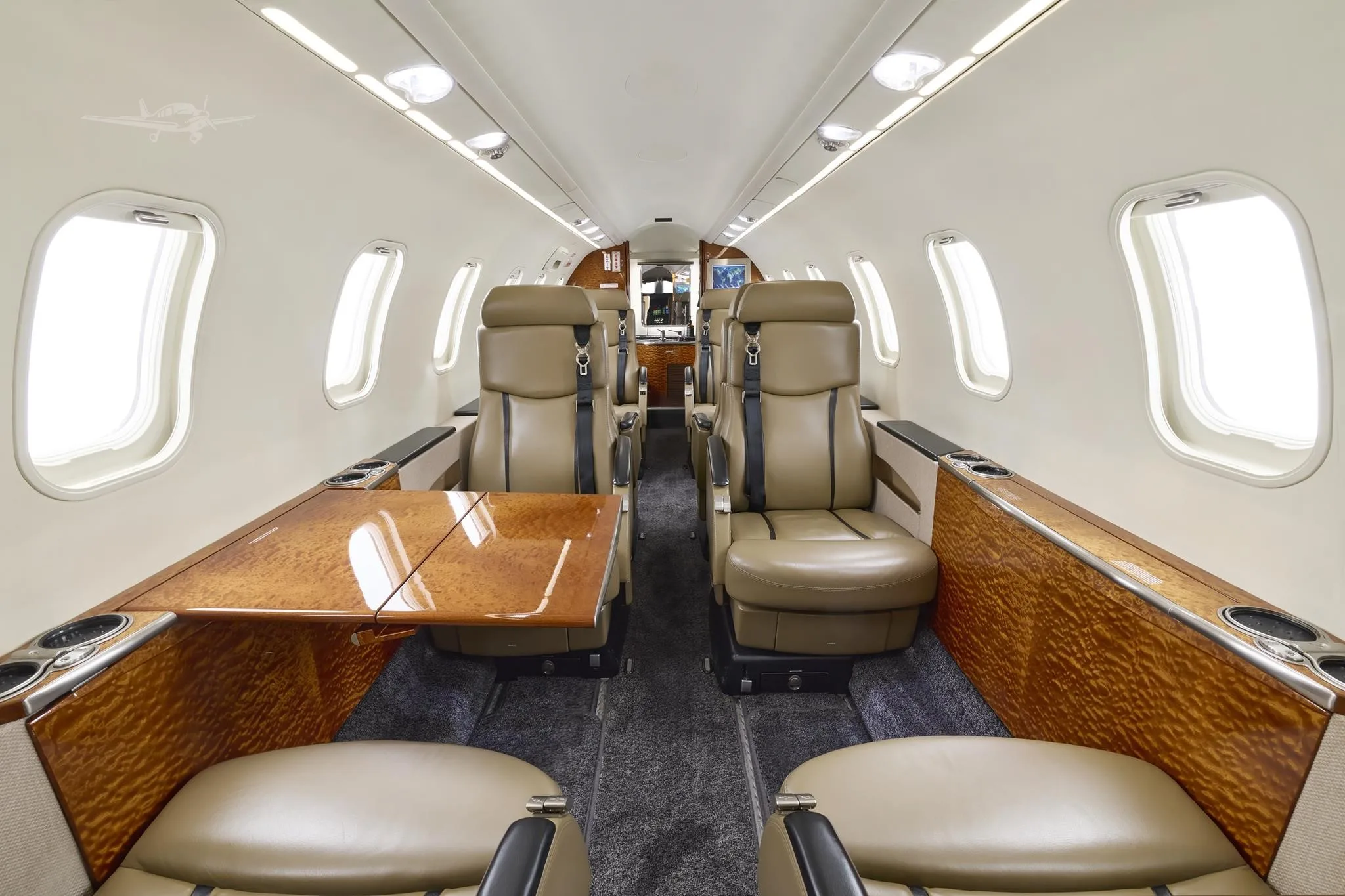 Cabin interior of a 2004 LEARJET 45XR.