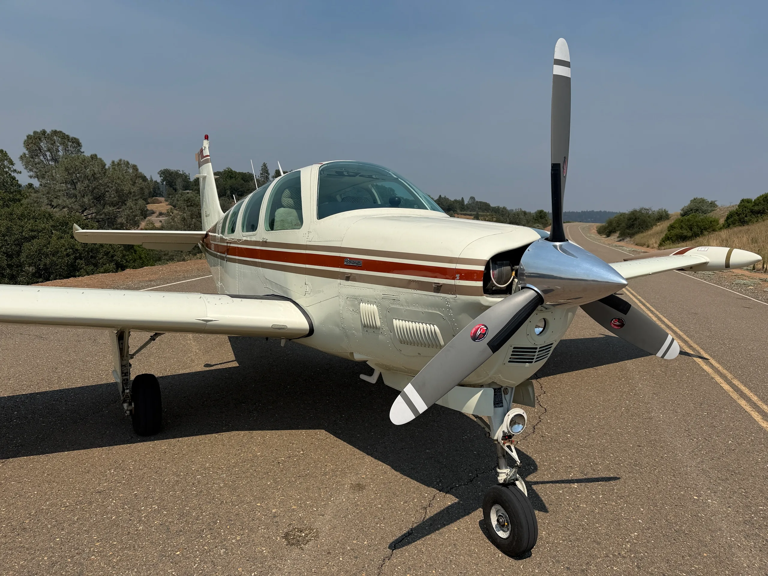 Exterior view of a 1981 Beechcraft A36TC - $220,500 - N3822K (Here at Placerville).