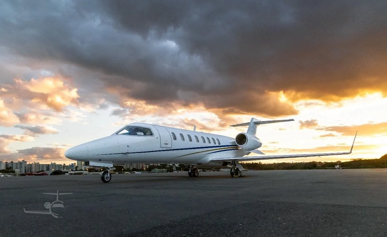 2001 LEARJET 45