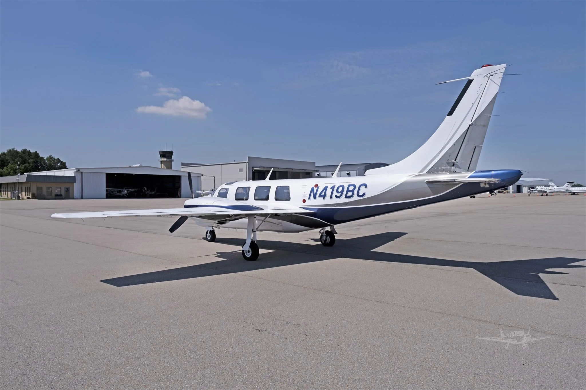 Exterior view of a 1982 PIPER AEROSTAR, N419BC.