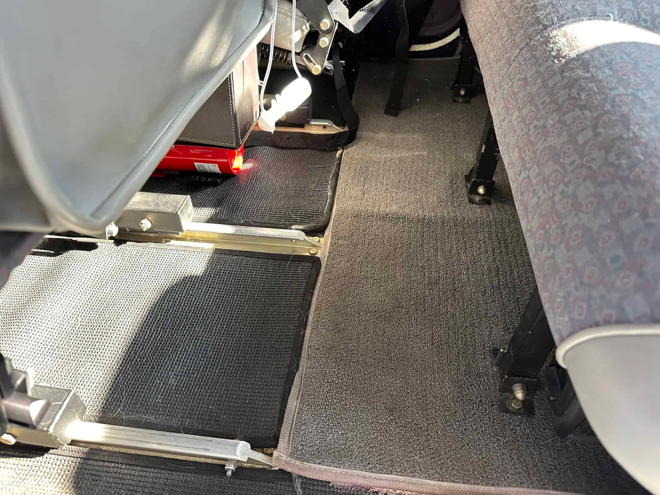 Cabin interior of a 1998 Cessna 182S.