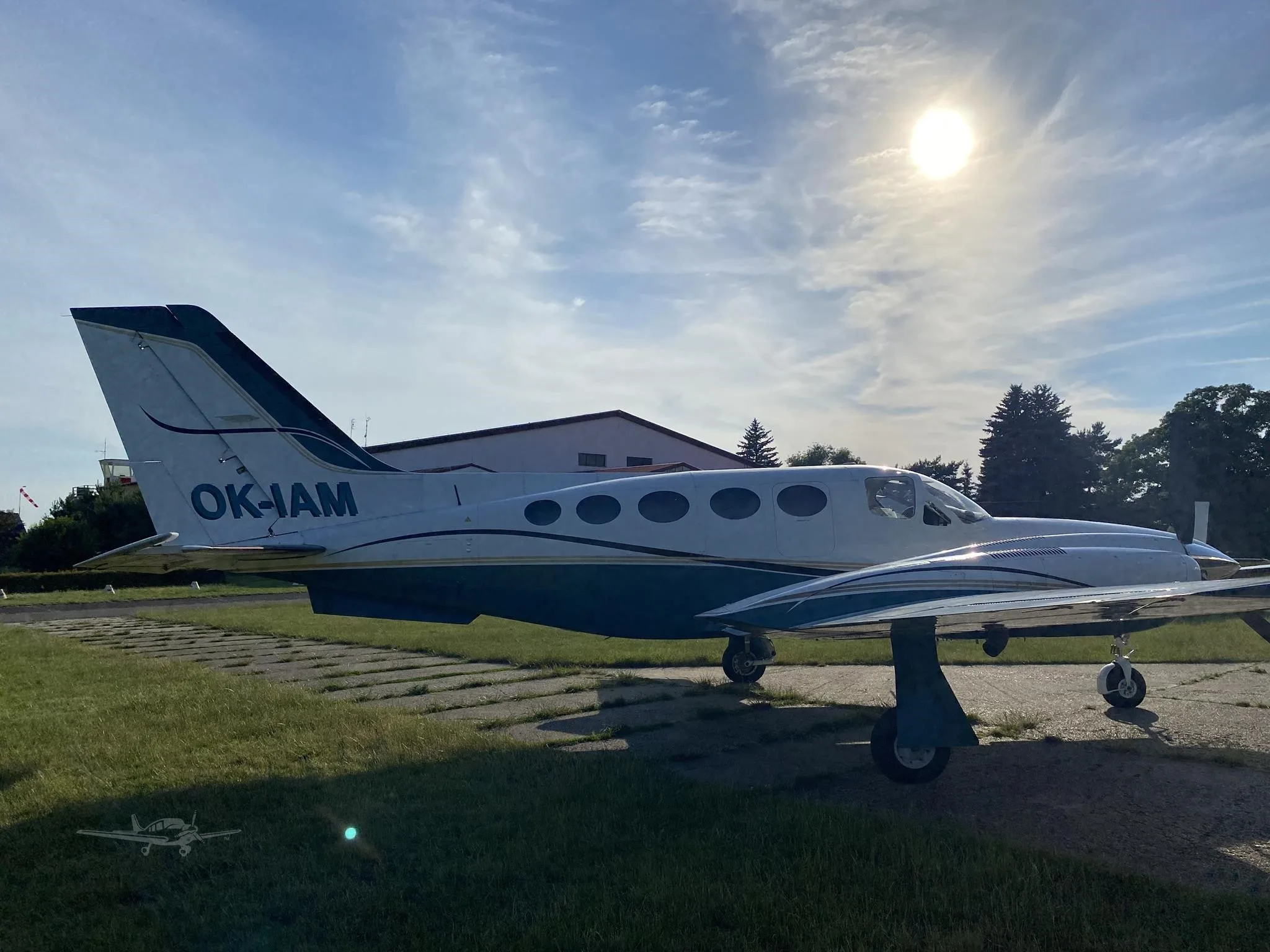 Exterior view of a 1982 CESSNA 421C.