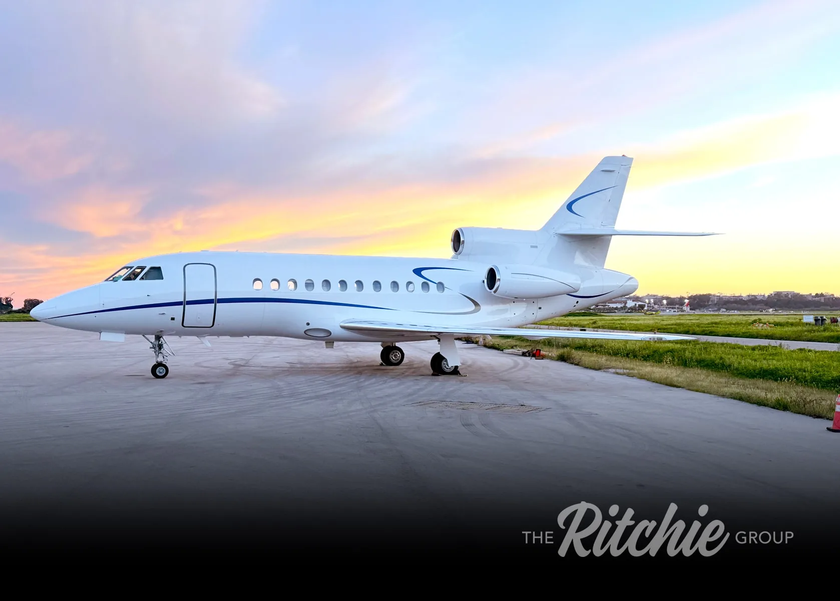 1996 Falcon 900B