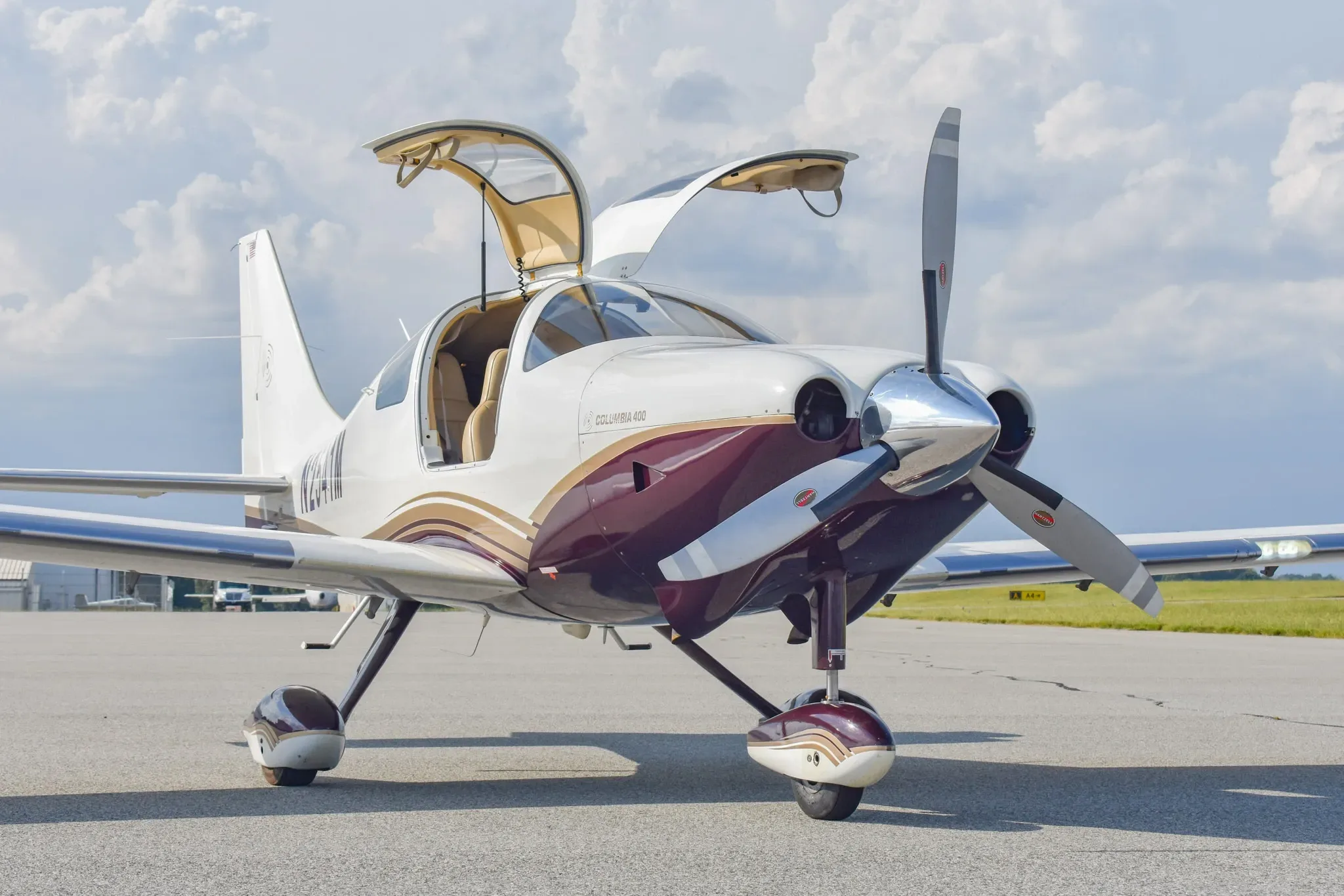 Exterior view of a 2005 Columbia, N7ZD.