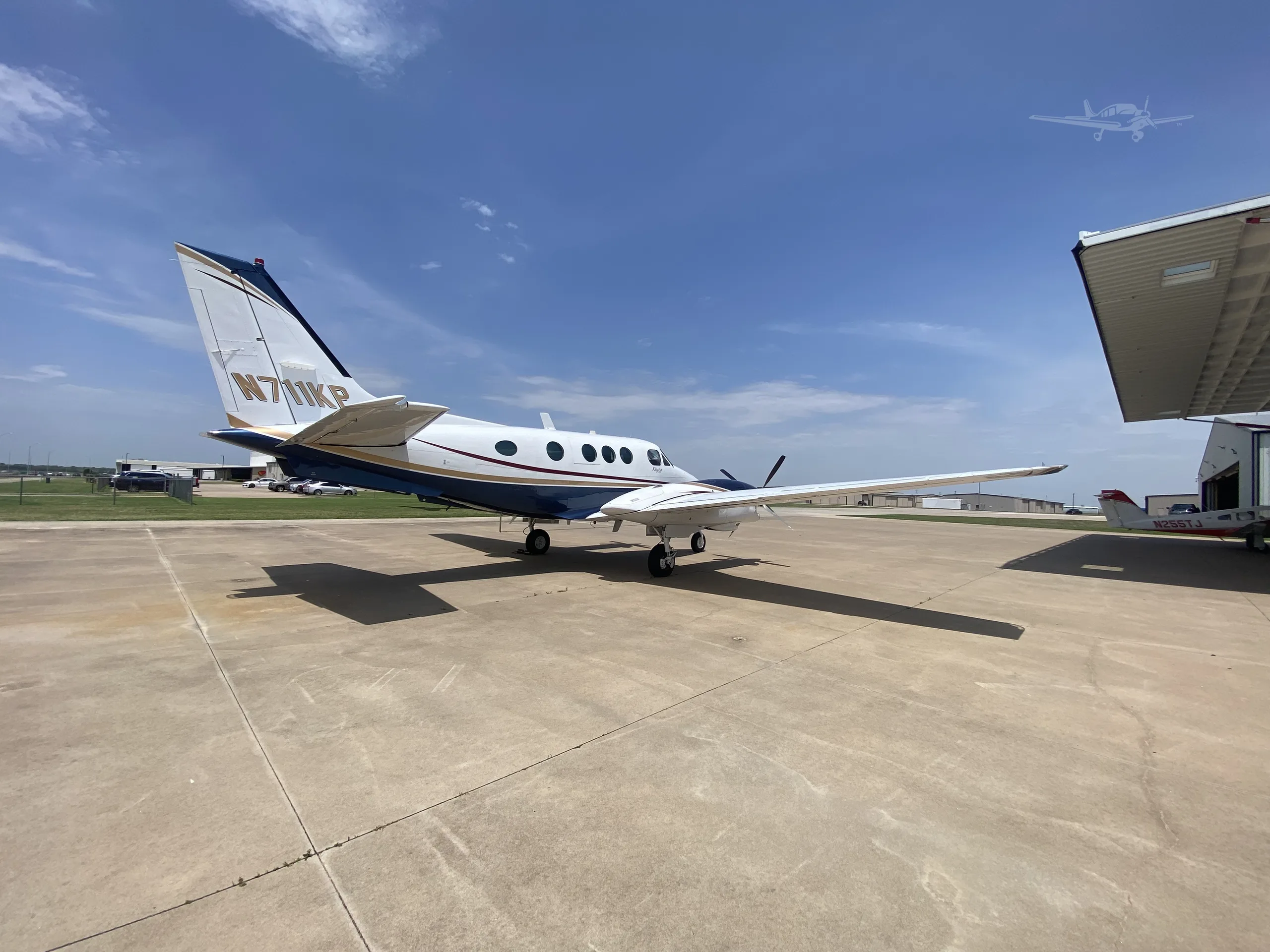 Exterior view of a 1976 BEECHCRAFT KING AIR C90, N711KP.
