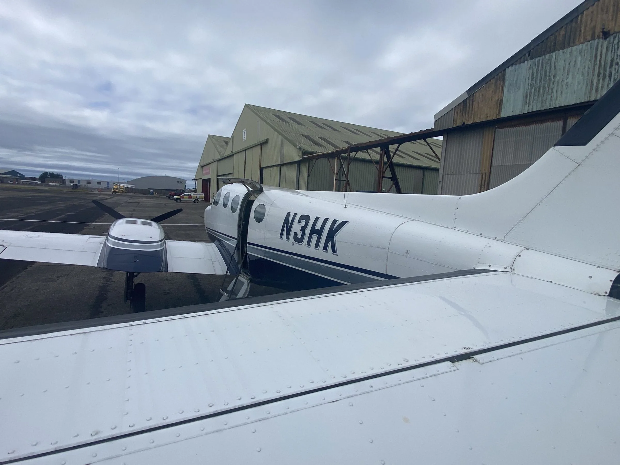 Exterior view of a 1975 Cessna 340, N3HK.