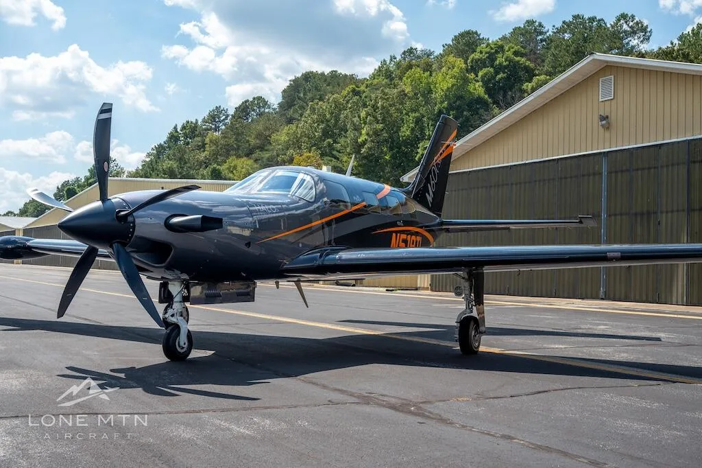 Exterior view of a 2022 Piper PA-46-600TP M600.