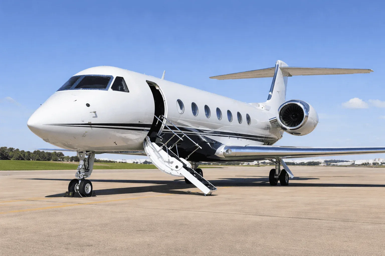 https://aviablink.com/listing/gulfstream-g550-ultra-long-range-jet