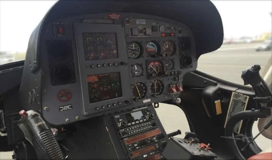 Cockpit and instrument panel of a 2003 BELL 427.