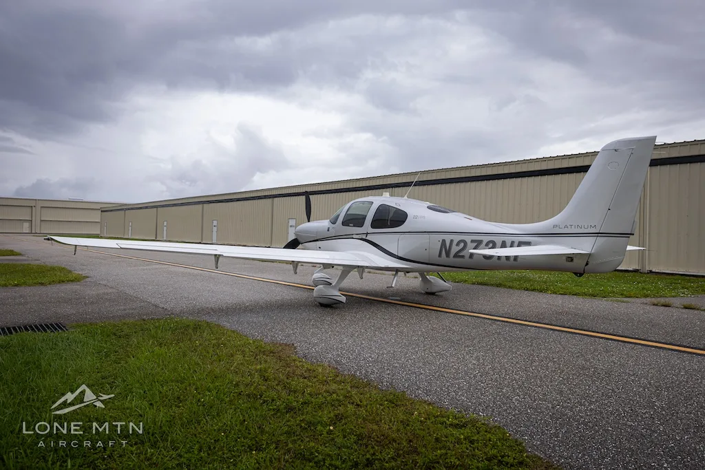 Exterior view of a 2016 Cirrus SR22 G5 GTS.