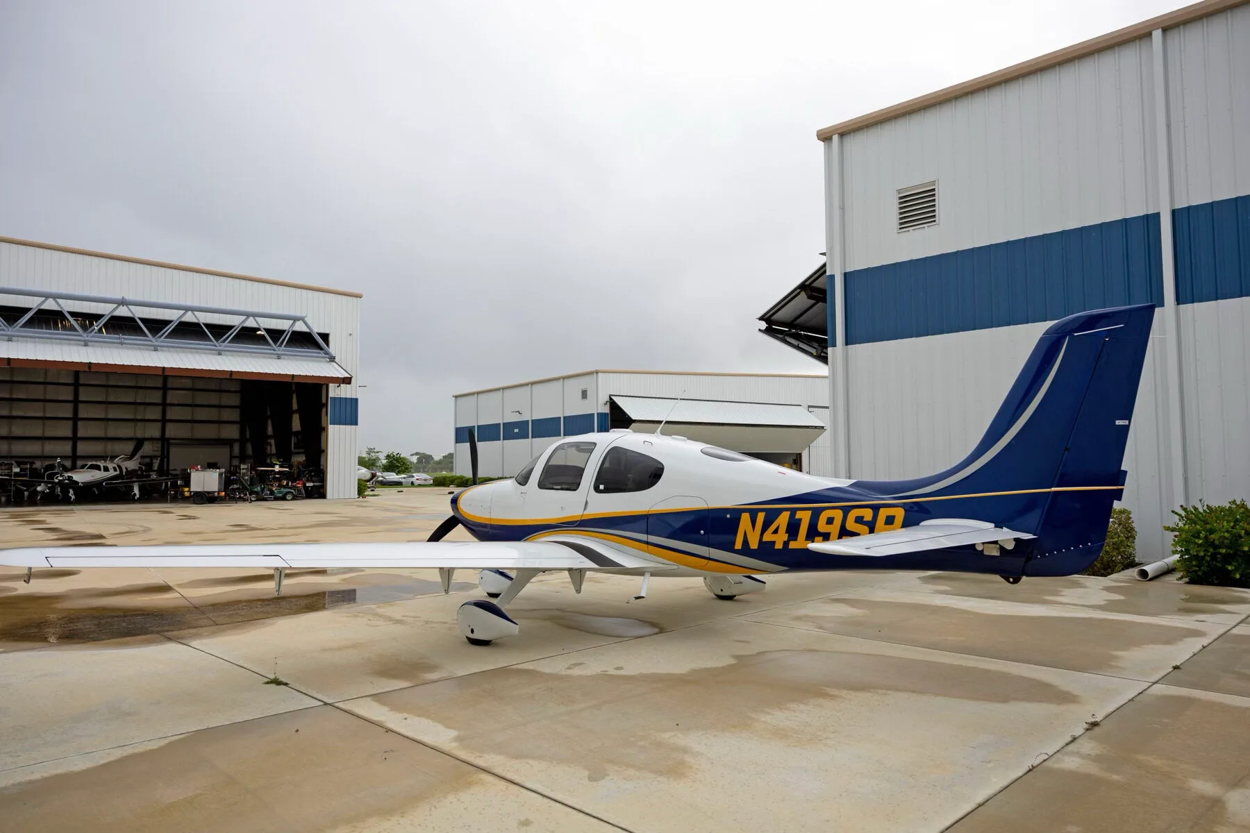 Exterior view of a Cirrus SR20-G2 GTS.