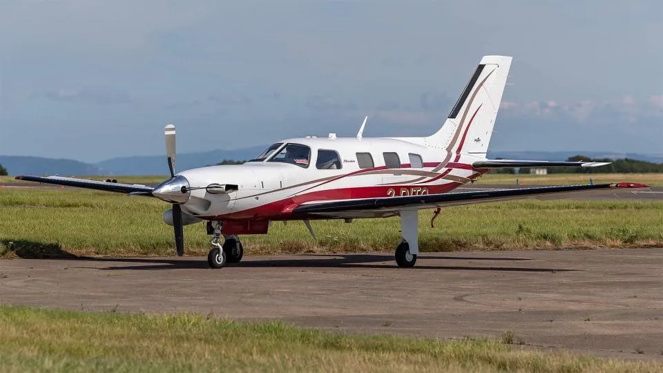 Exterior view of a 1984 Piper PA28-236 Dakota.