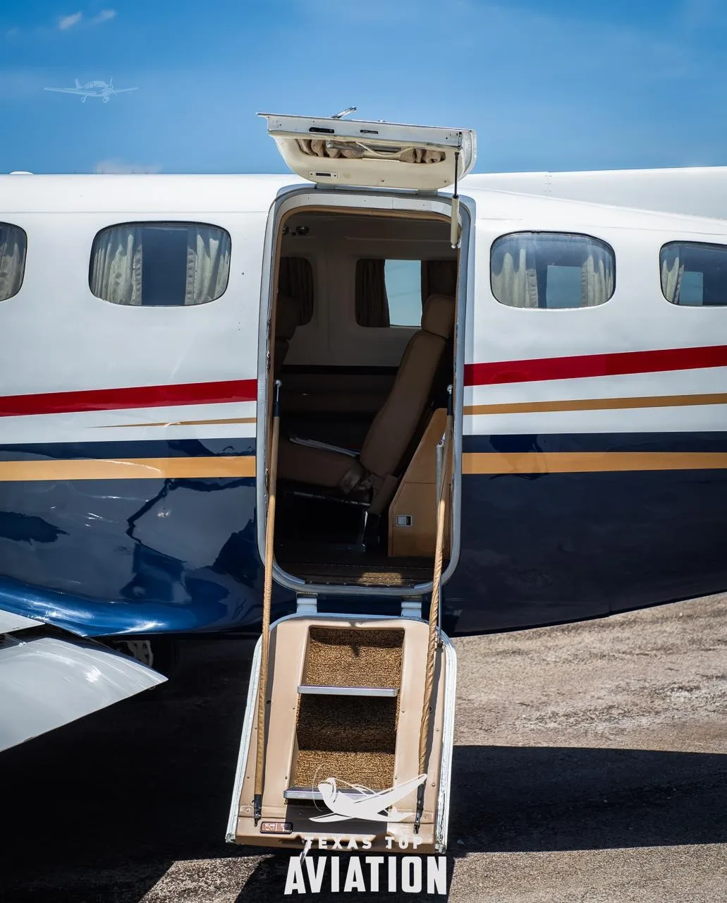 Exterior view of a 1978 CESSNA CONQUEST II, N43GT.