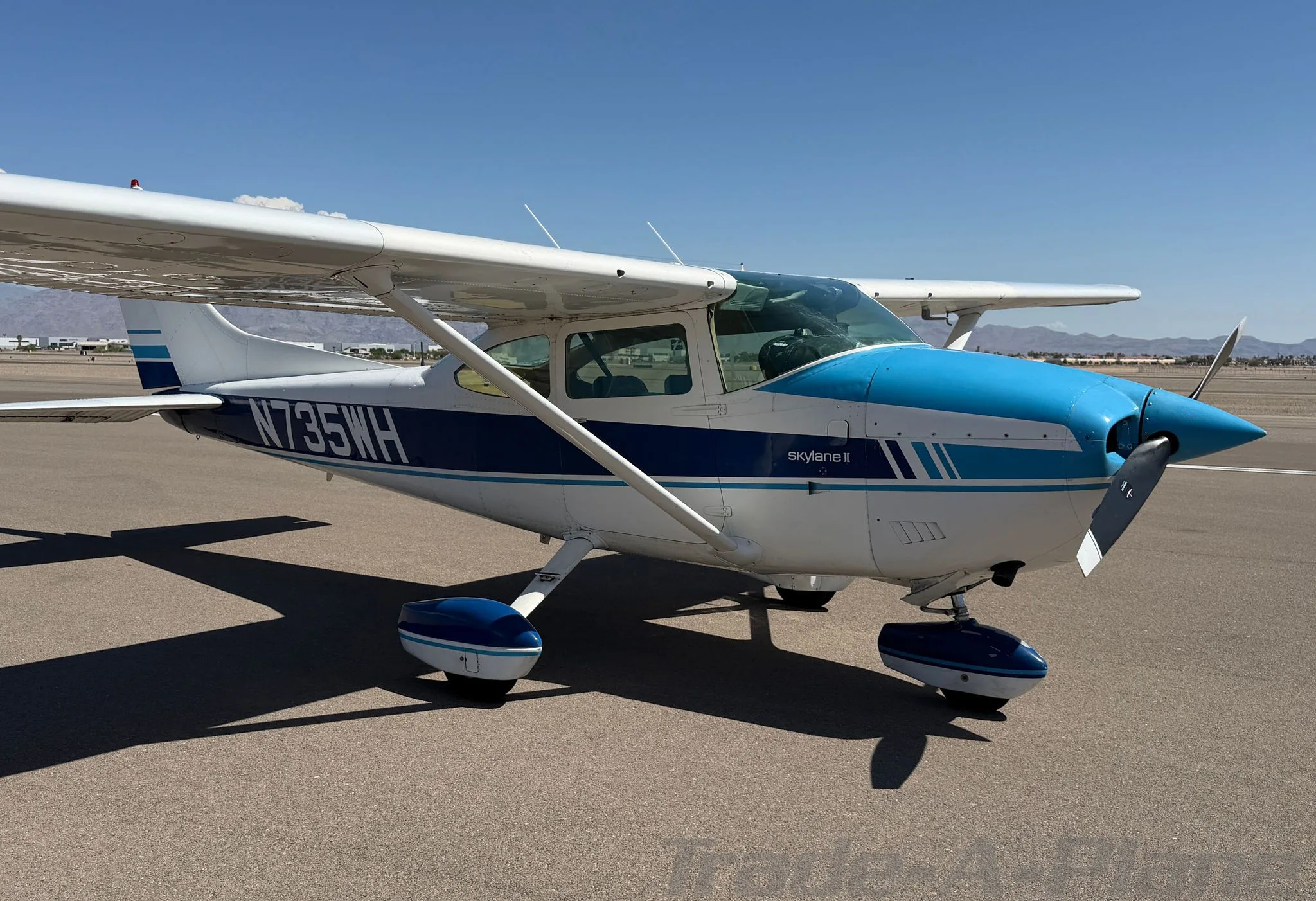 Exterior view of a 1978 CESSNA 182Q SKYLANE, N735WH.