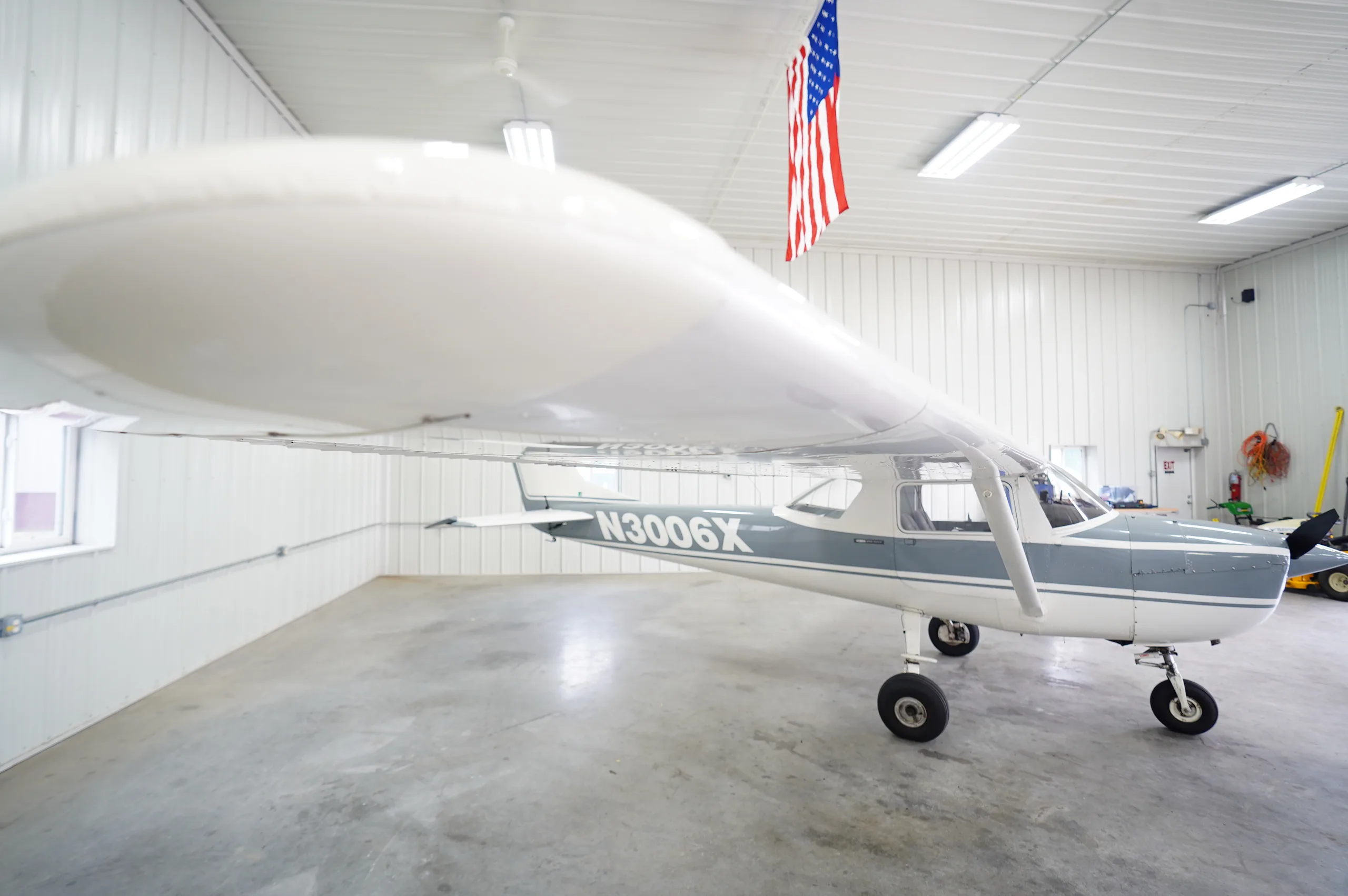 Exterior view of a Cessna 150F, N3006X.