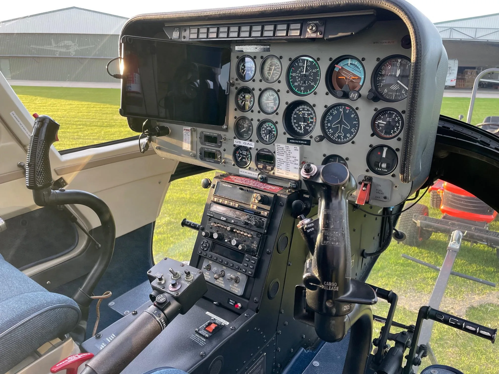 Cockpit and instrument panel of a 1995 BELL 206B III.