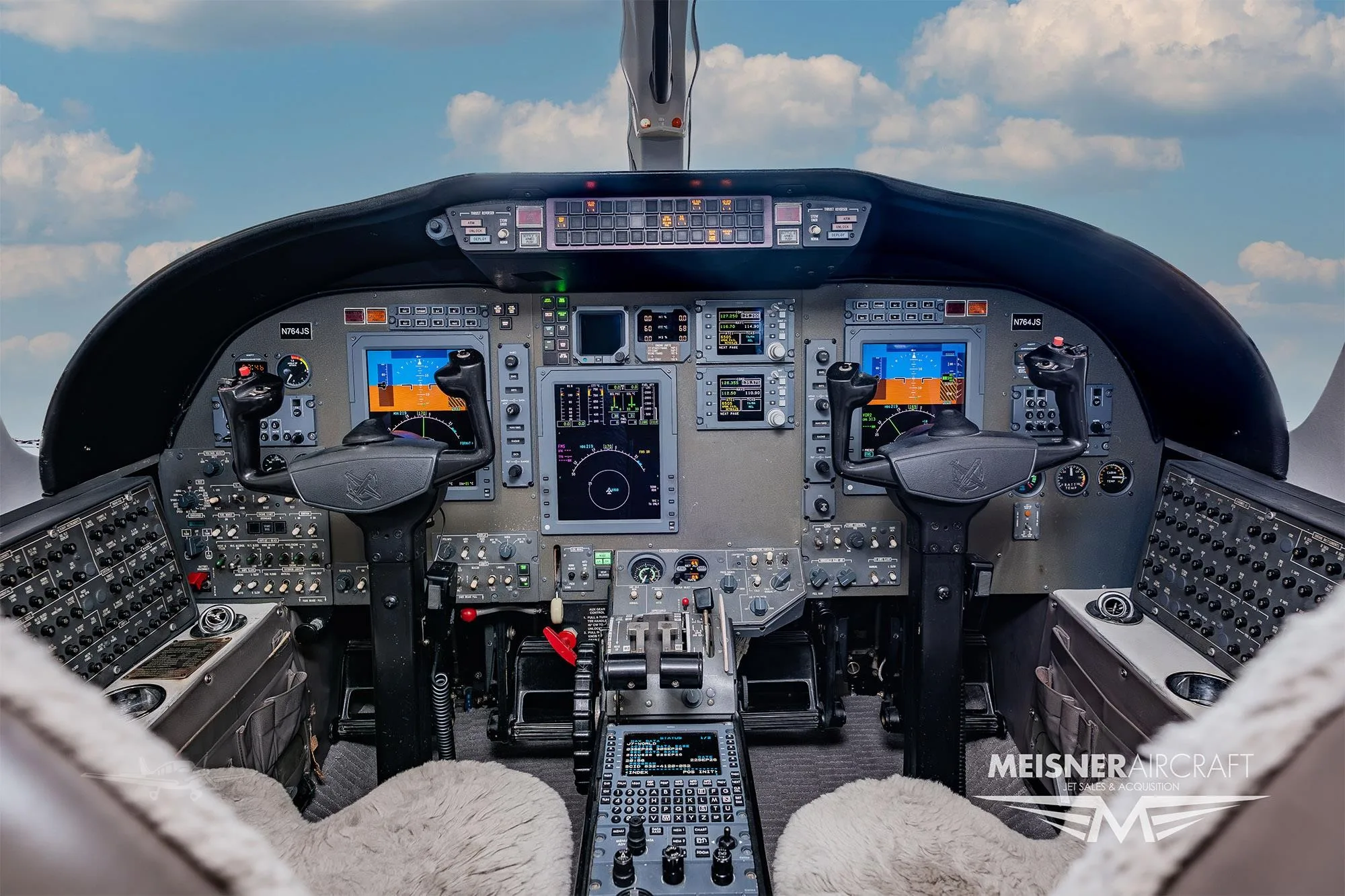 Cockpit and instrument panel of a 2007 CESSNA CITATION ENCORE+.
