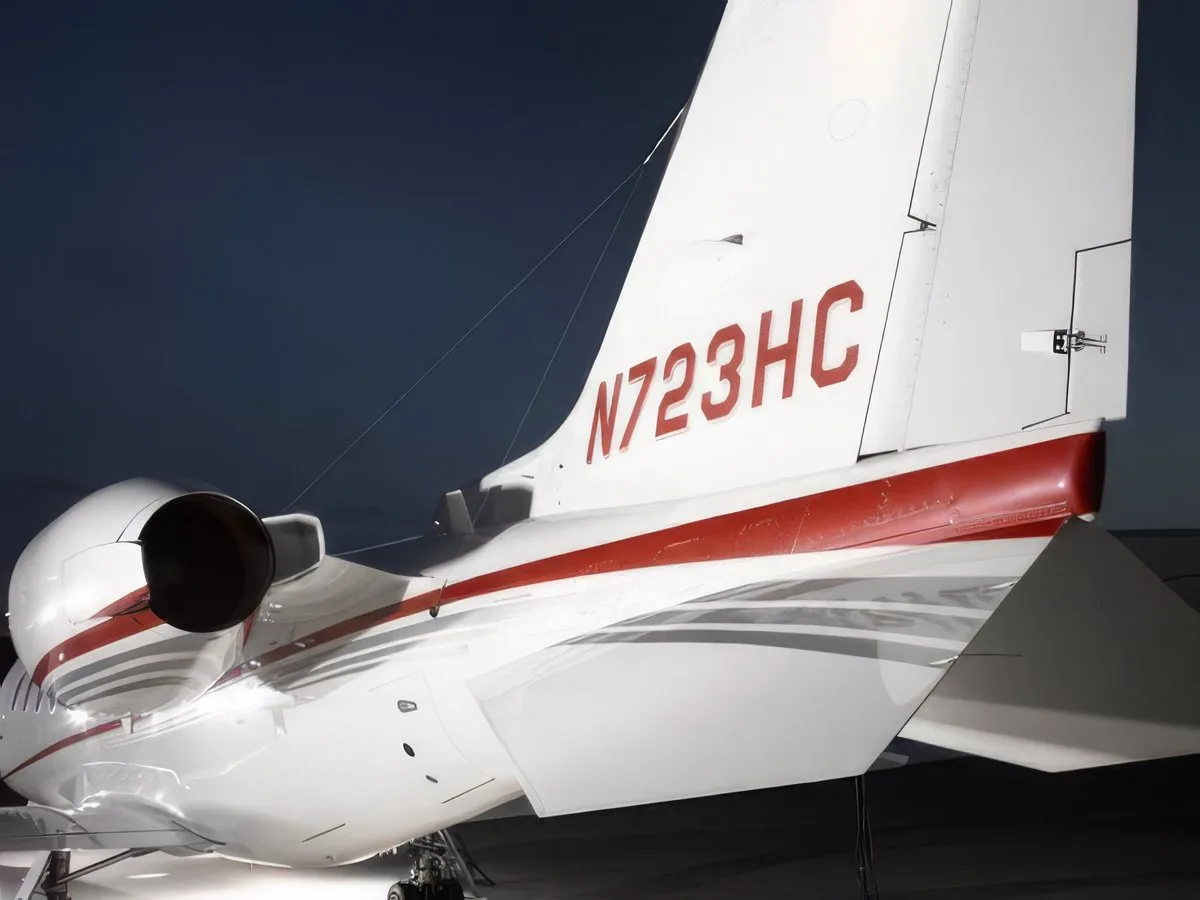 Cabin interior of a 2012 Learjet 60XR SN 420.