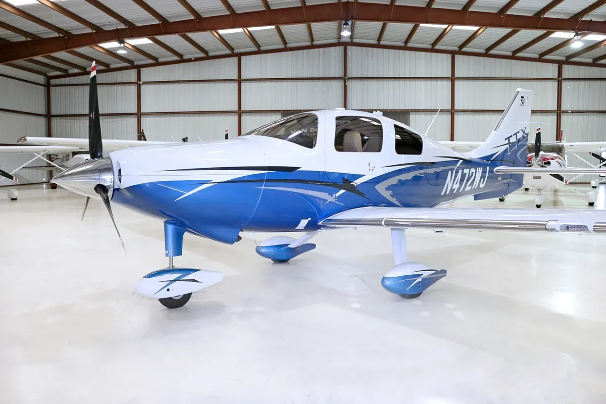 1985 Cessna 182R