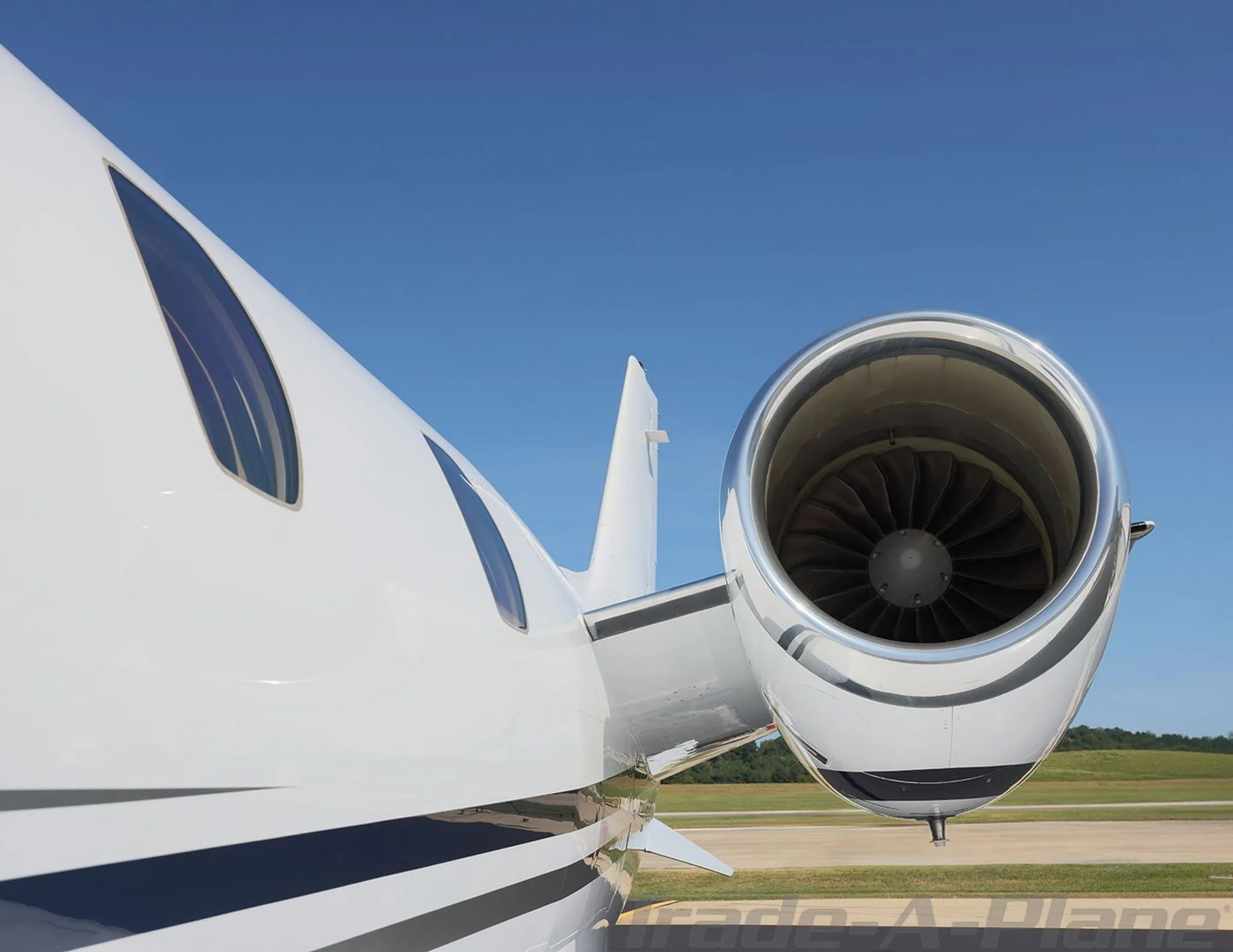Engine detail of a 2011 CESSNA CITATION XLS+.