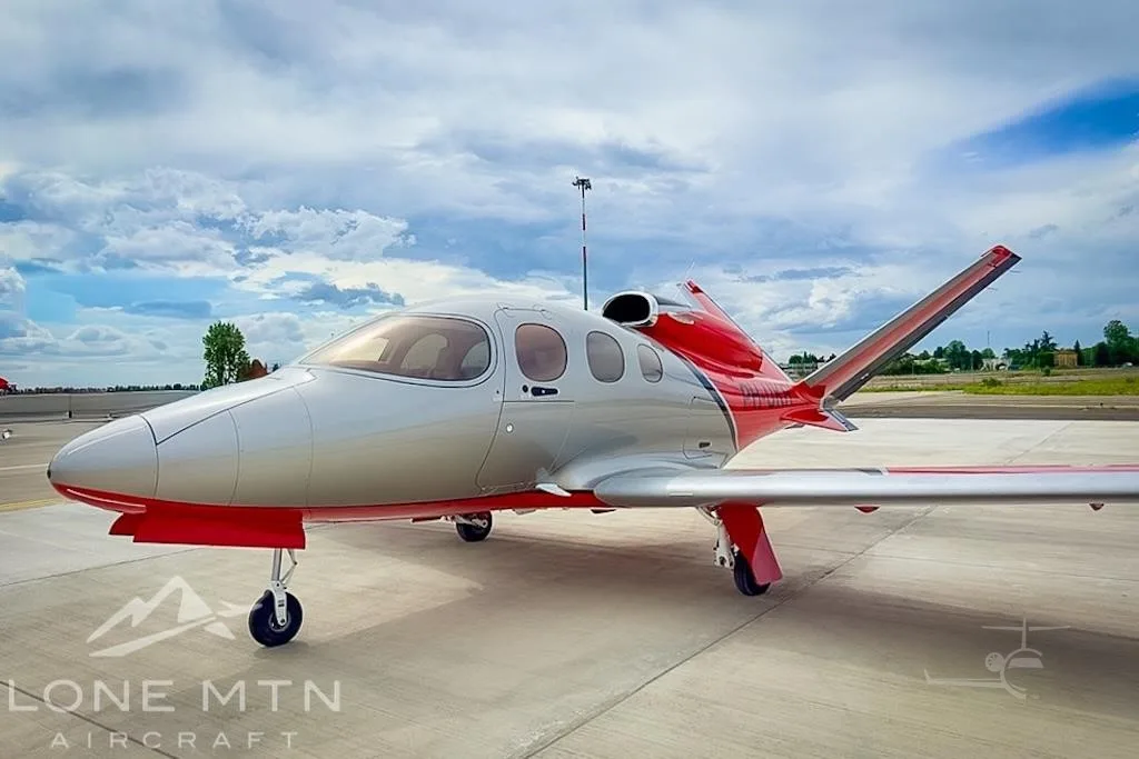 PH-UKR - 2020 CIRRUS VISION SF50