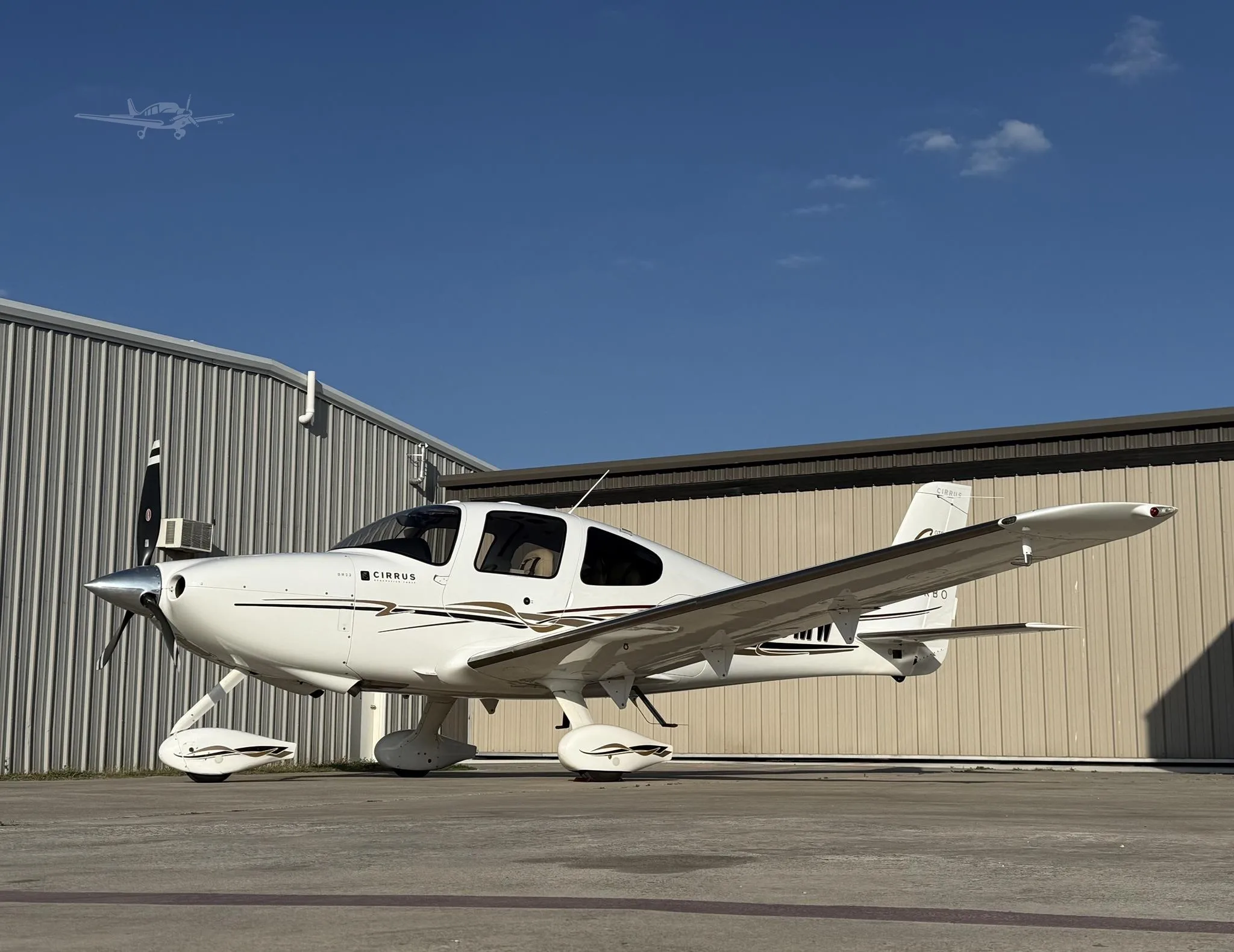 Exterior view of a 2007 CIRRUS SR22-G3 TURBO, N355MW.