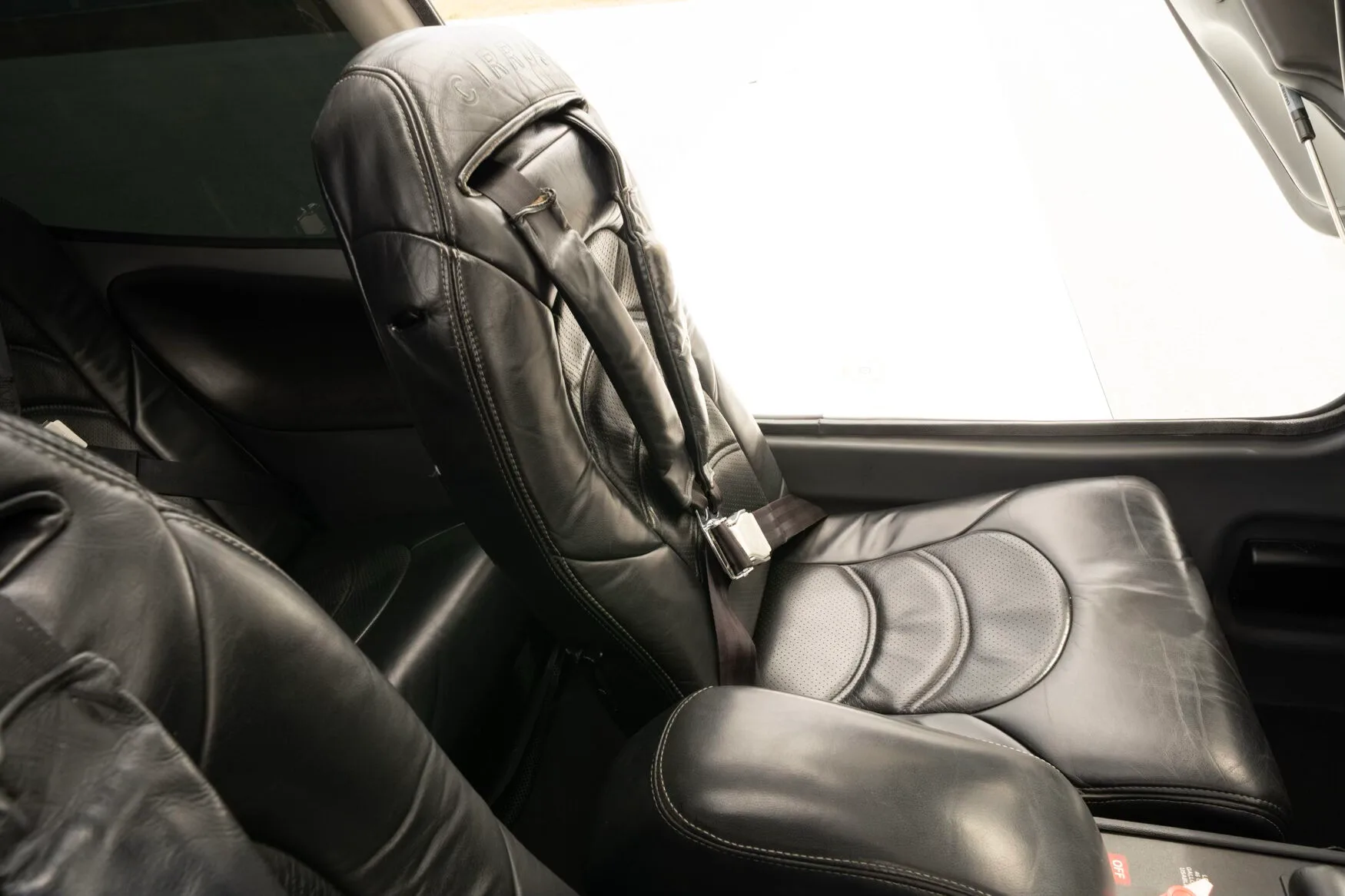Cabin interior of a 2007 Cirrus SR22-G3 Turbo GTS.