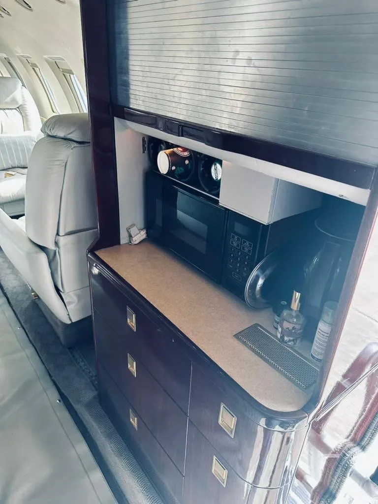 Cabin interior of a 1997 HAWKER 800XP.