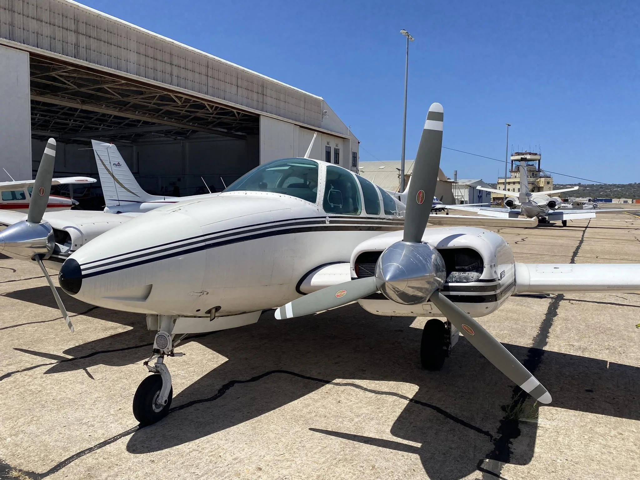 Exterior view of a 1975 BEECHCRAFT B55 BARON.