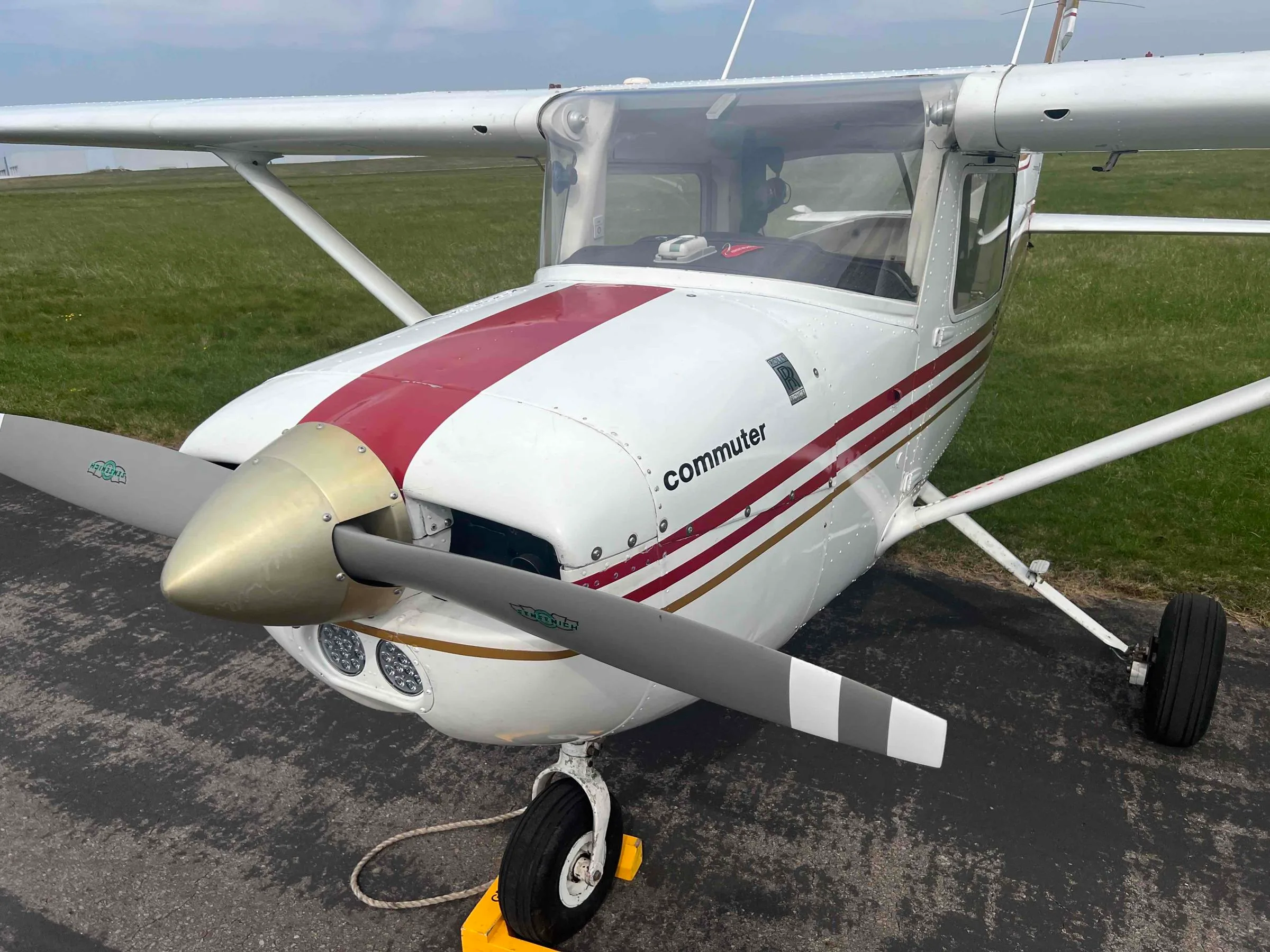 Exterior view of a 1976 Cessna F150M.