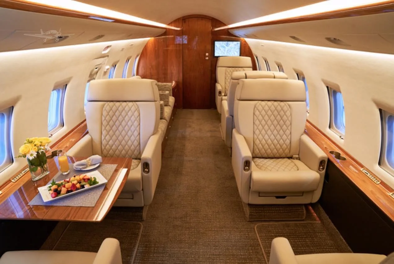 Cabin interior of a 2002 BOMBARDIER CHALLENGER 604.