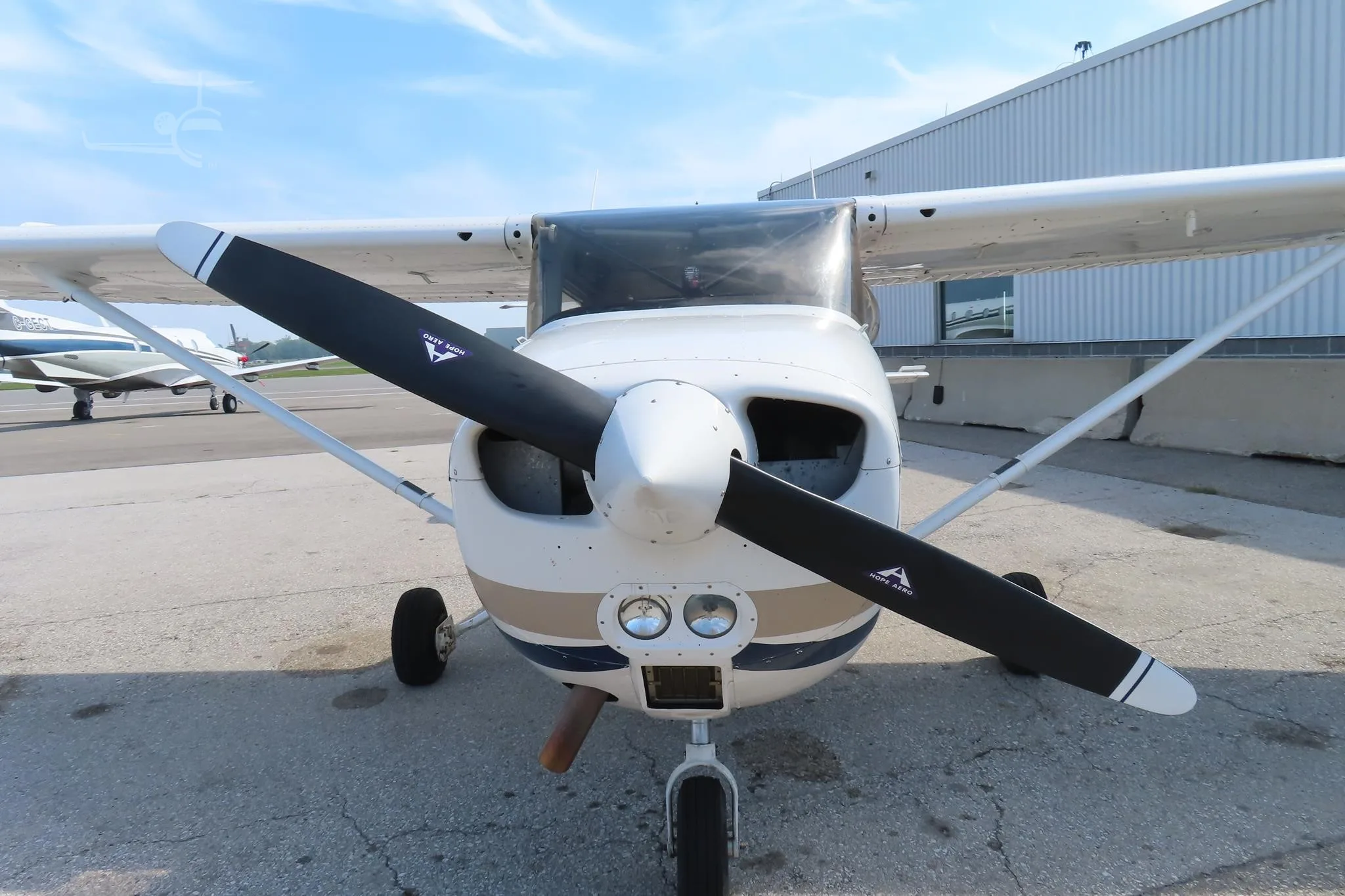 C--gpzb - 1975 Cessna 172M Skyhawk