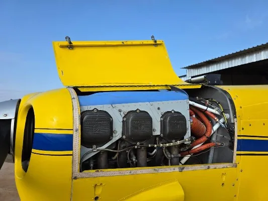 Engine detail of a 1976 Piper Pawnee PA-25-235.