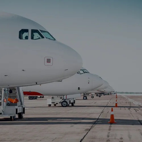 Exterior view of a 2004 Boeing.