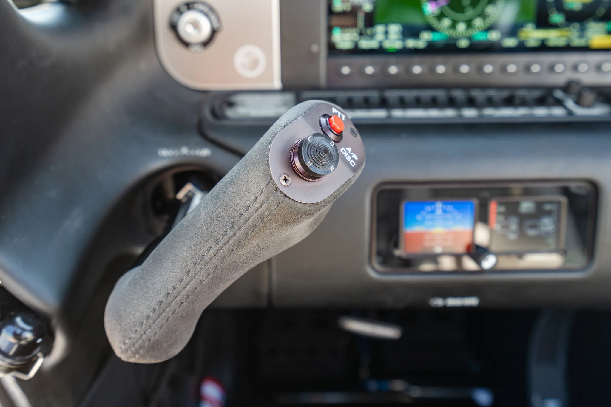 Avionics suite of a 2023 Cirrus SR22T-G6.