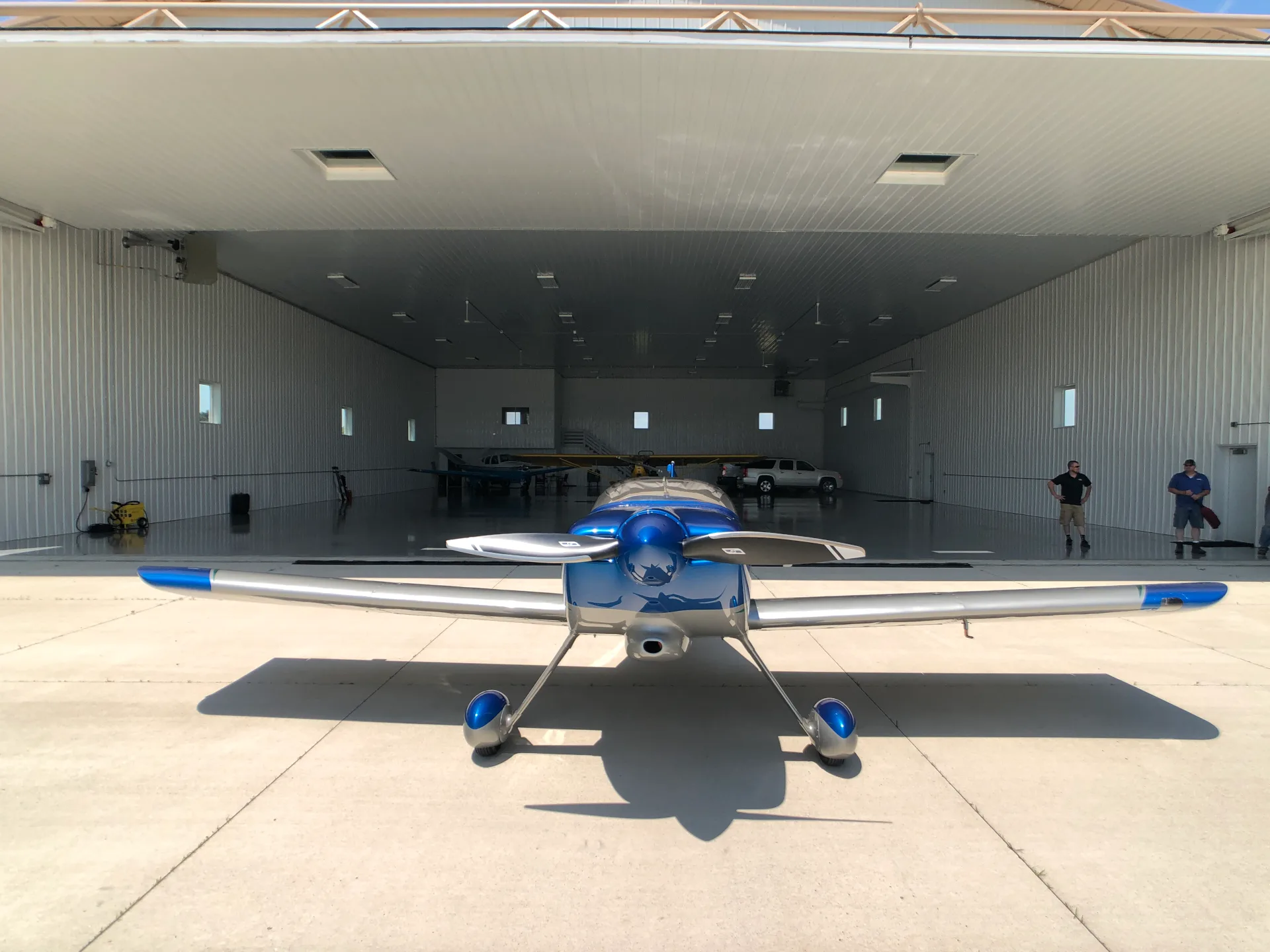 Exterior view of a 1998 Vans RV6.