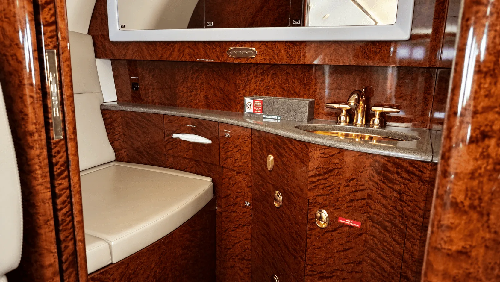 Cabin interior of a 2007 Gulfstream G200 - Castle Air.