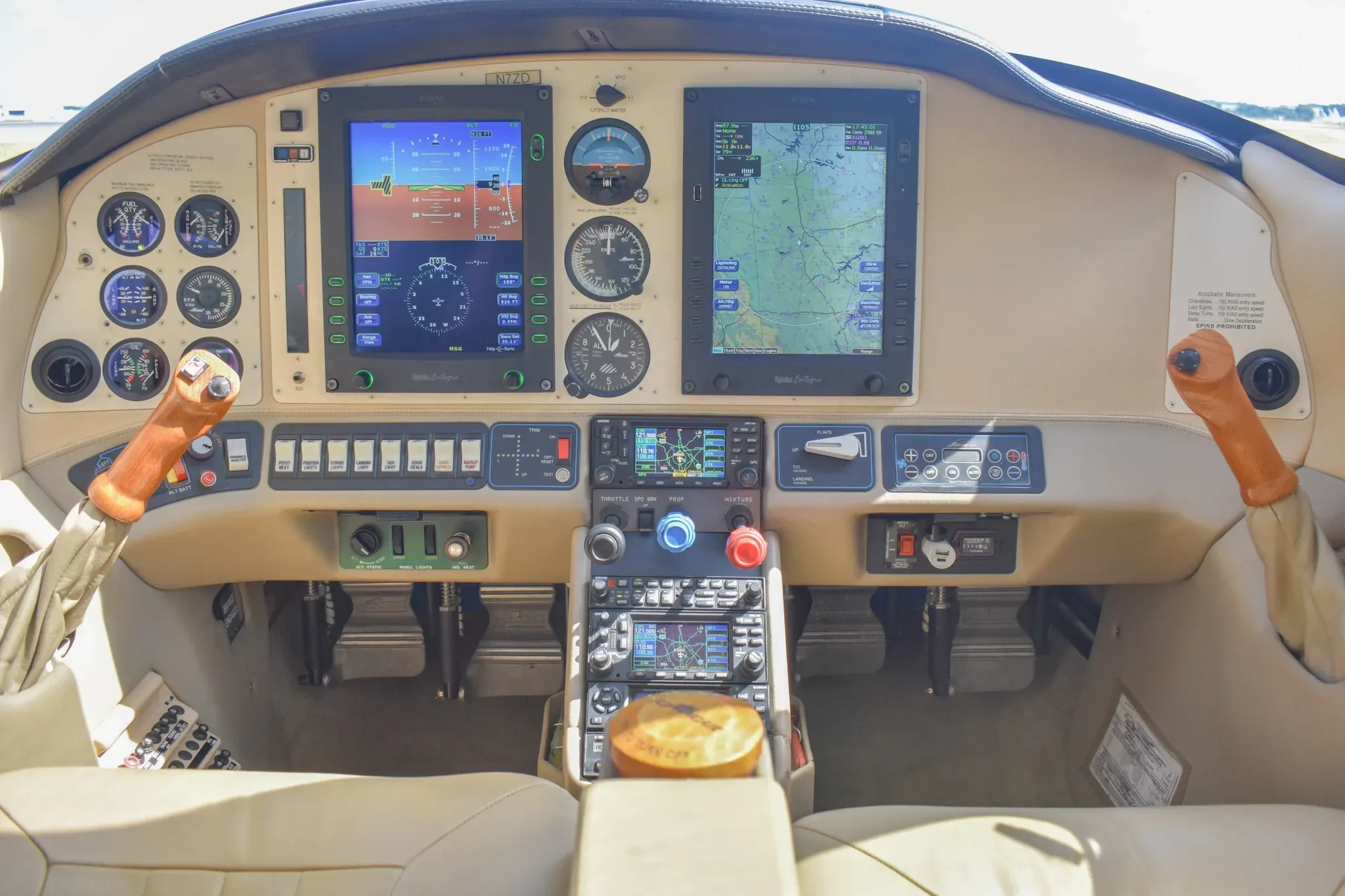 Cockpit and instrument panel of a 2005 Columbia.