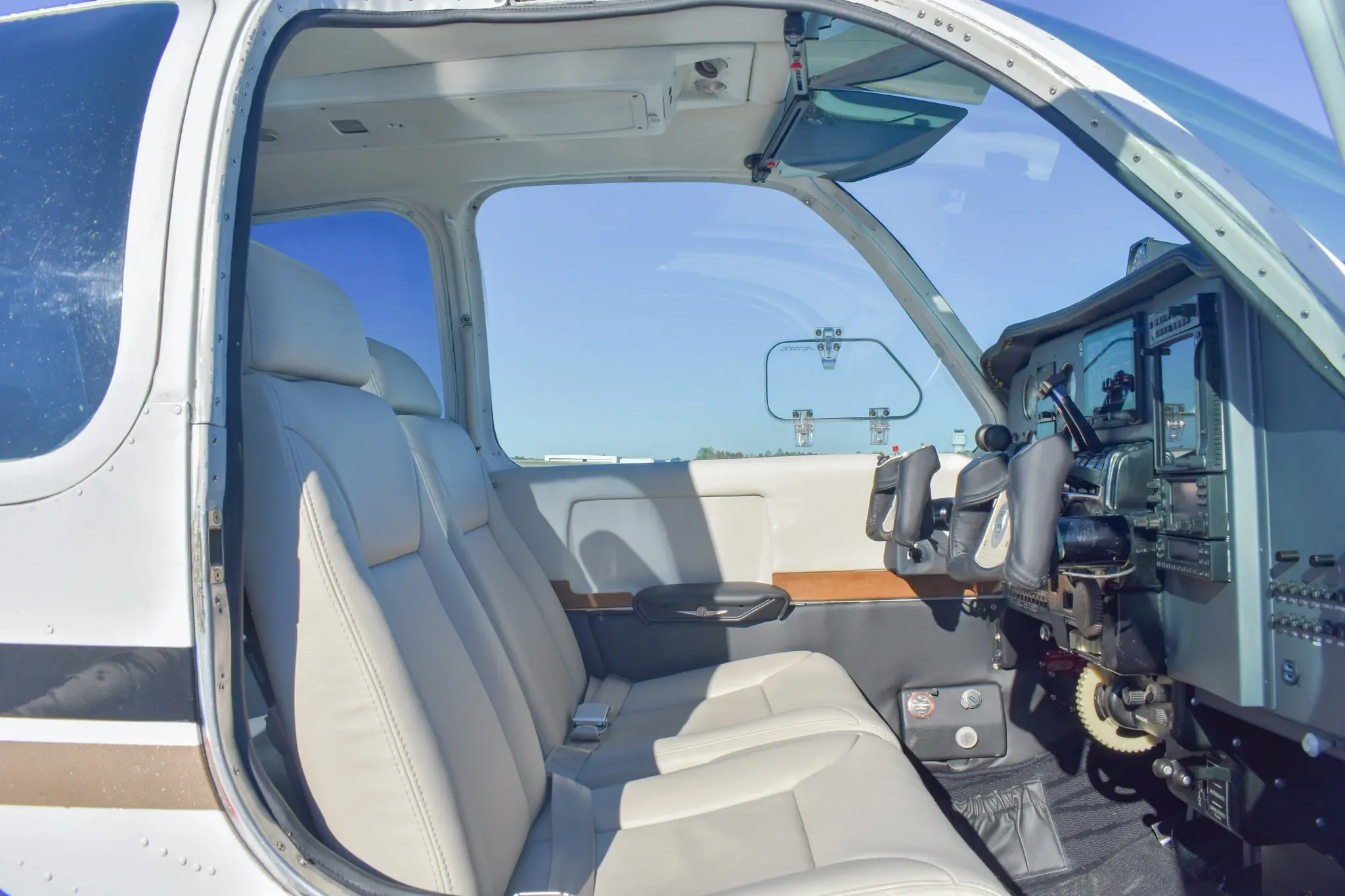 Exterior view of a 1967 Beechcraft Baron, N71VK.