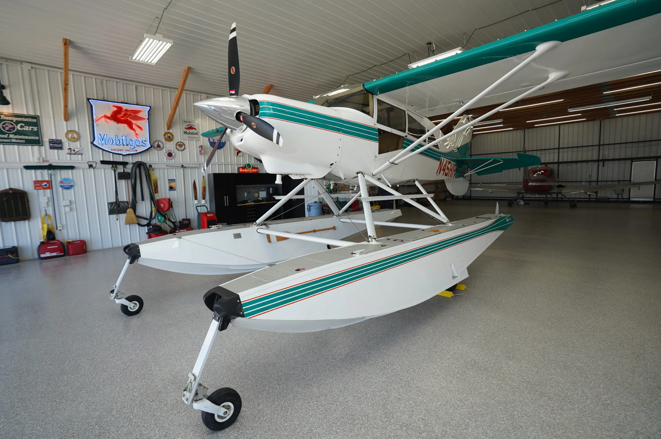 Exterior view of a 2001 Maule MT-7 260 Amphib, N45HR.