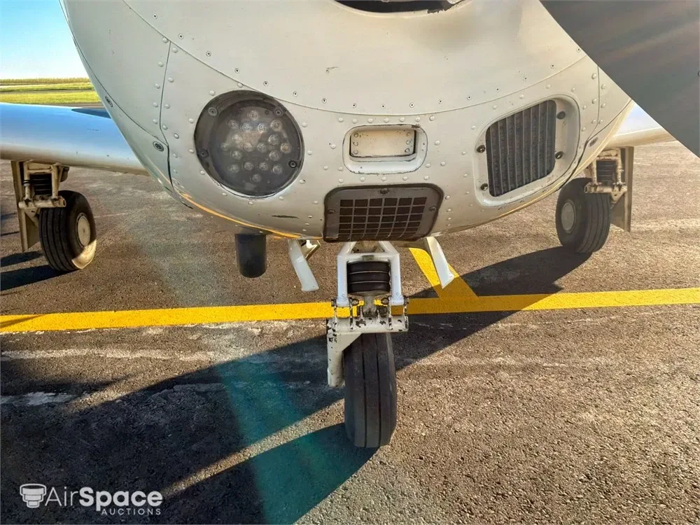 Exterior view of a 1965 Mooney M20E, N5829Q.