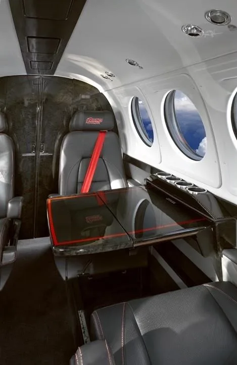 Cabin interior of a 1998 BEECHCRAFT KING AIR B200.