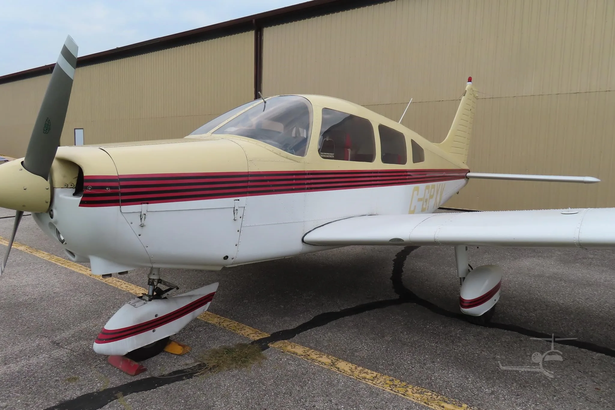 C-gpxv - 1976 Piper Warrior