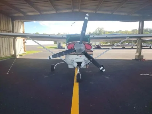Exterior view of a 1980 Cessna, R-182RG.