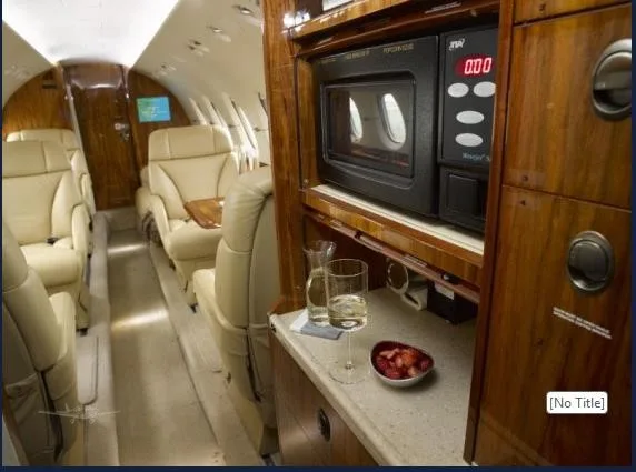 Cabin interior of a 2006 HAWKER 850XP.