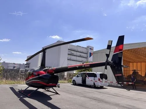 Exterior view of a 2021 ROBINSON R66.