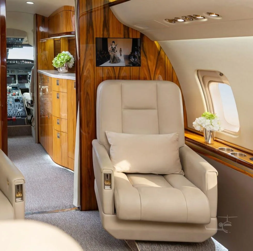 2000 Bombardier Challenger 604