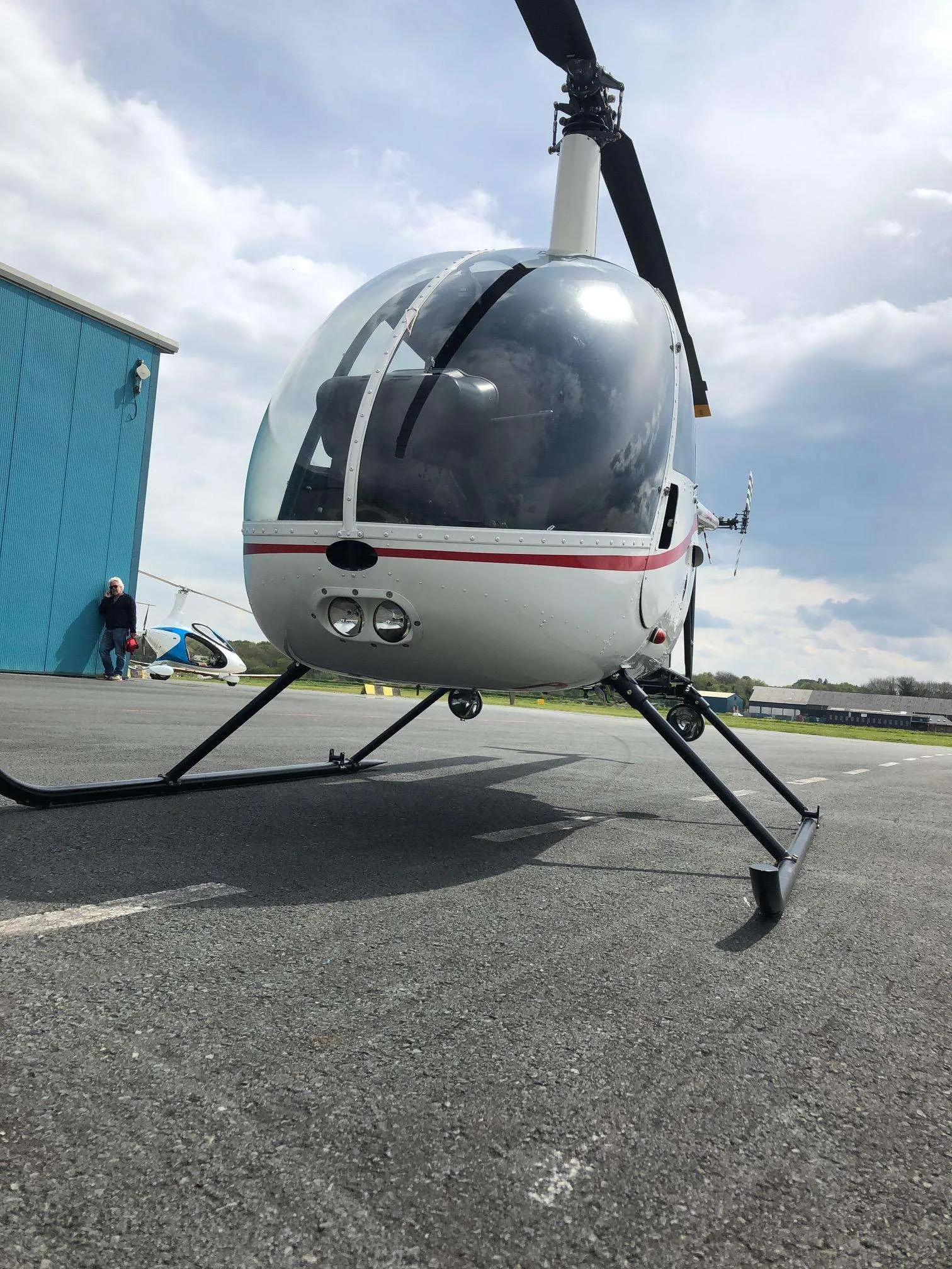 Exterior view of a 1997 Robinson R22 Beta II.