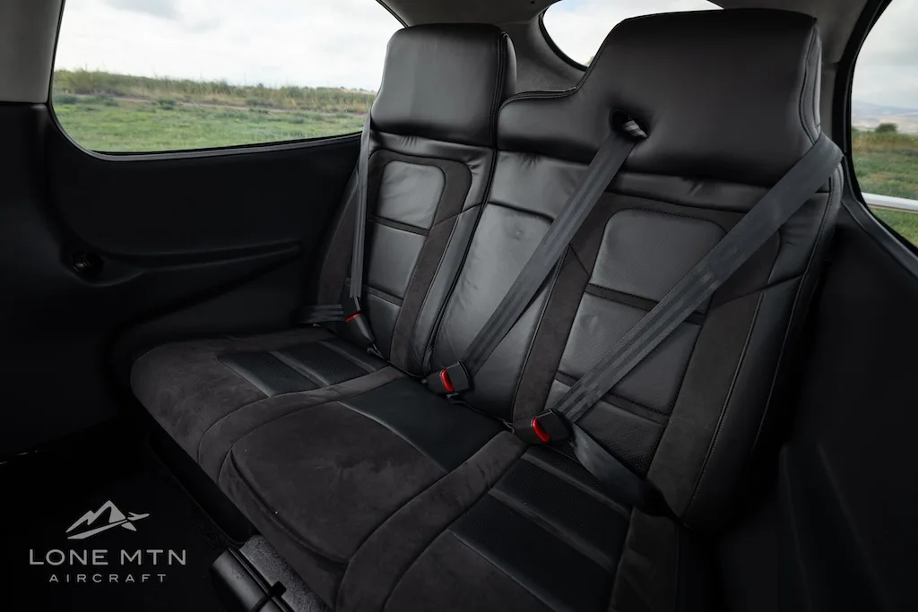 Cabin interior of a 2021 Cirrus SR22T G6 GTS.